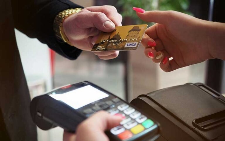 Tide vs Monzo – Which is the Best Business Bank Account for Startups in 2024?