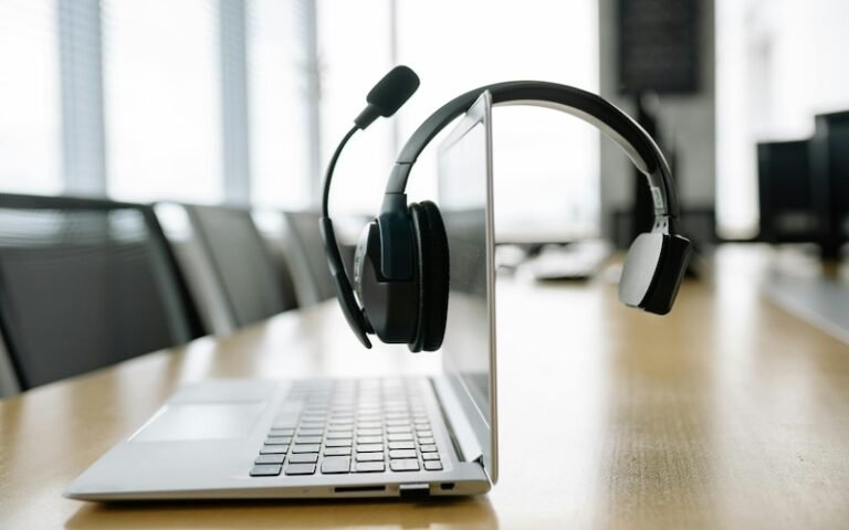 Top VOIP Telephone Systems for UK Startups